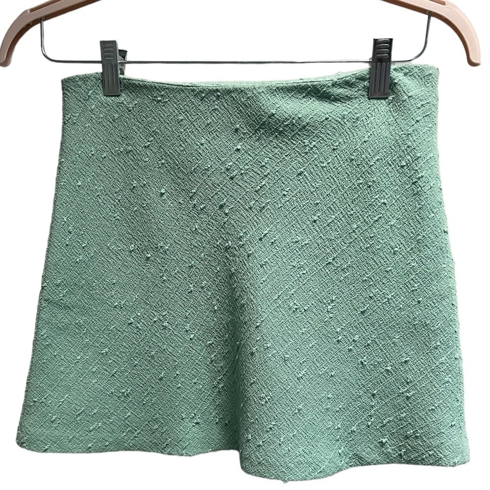 ZARA Women’s Mint Green Boucle Textured A-Line Mini Skirt - Size Small